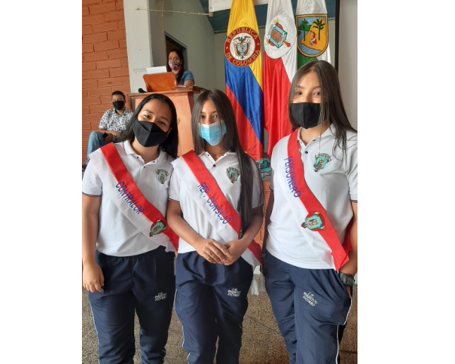 Posesión Personera Contralora y Representante de estudiantes